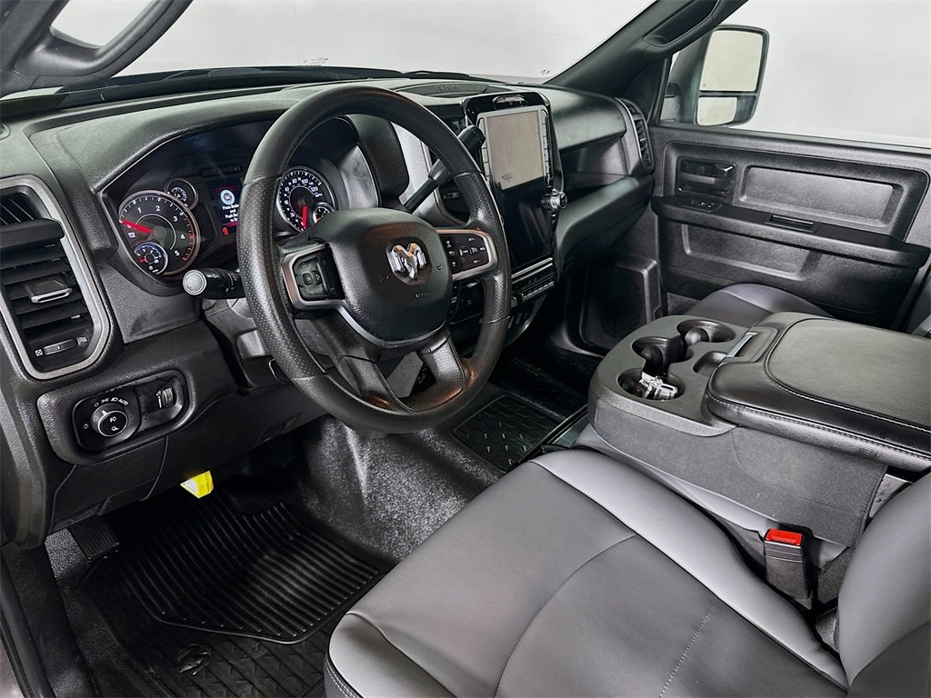 Used 2025 RAM 5500 Tradesman image 29