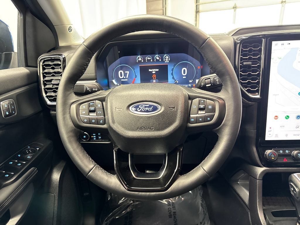 Certified 2025 Ford Ranger Lariat w/ Advanced Towing Package AWD/4WD image 15