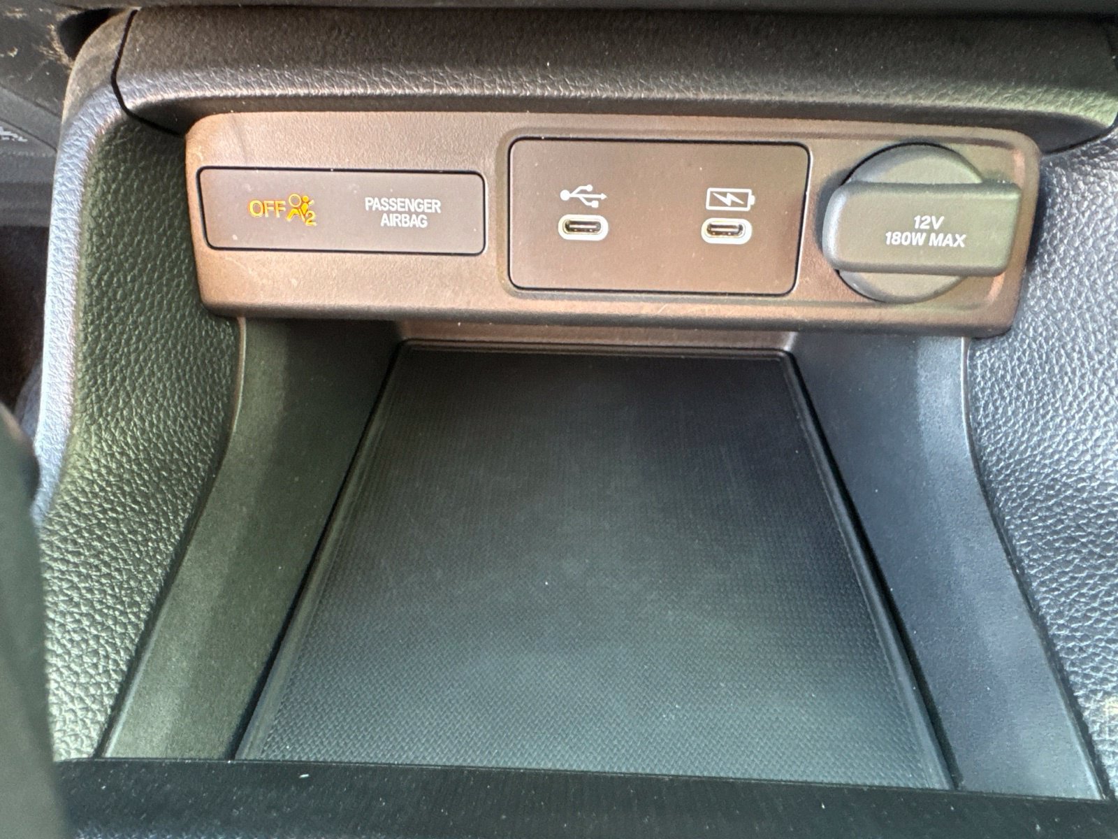 Used 2025 Honda Civic Sport image 25