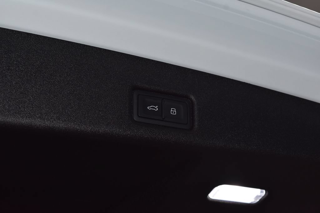 Certified 2025 Audi Q5 Premium w/ Premium Plus AWD/4WD image 28