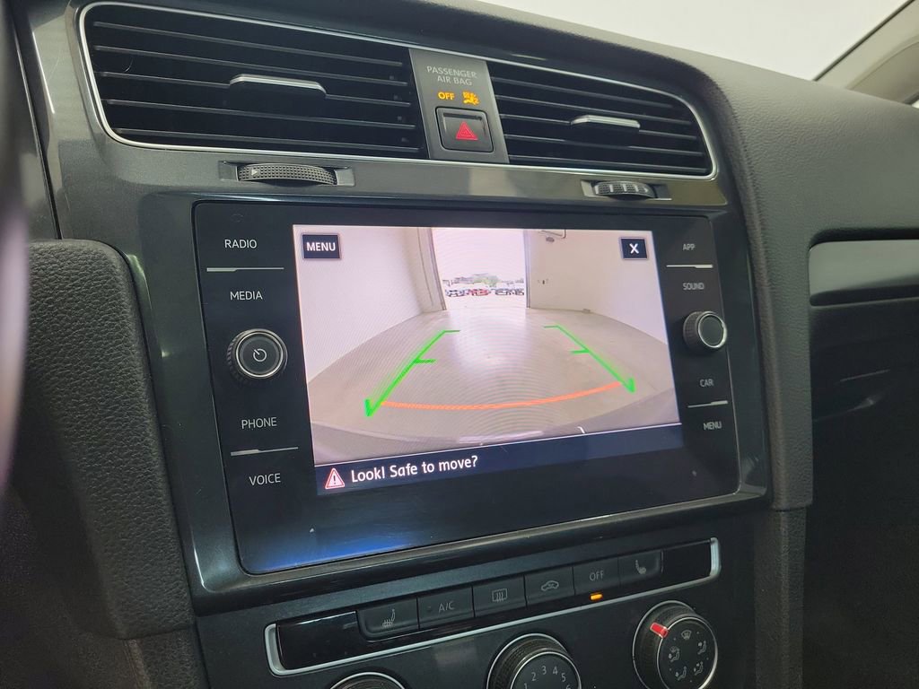 Used 2019 Volkswagen Golf SE FWD image 29