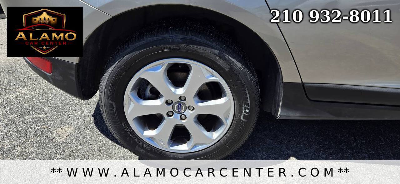 Used 2013 Volvo XC60 3.2 FWD image 12