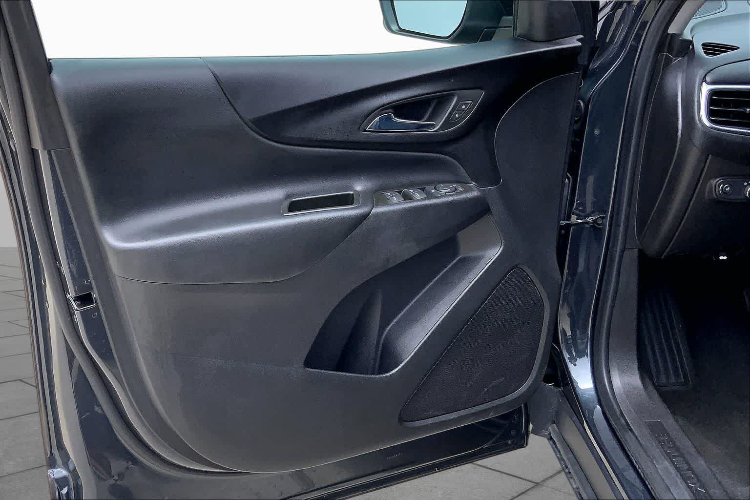 Used 2023 Chevrolet Equinox LT FWD image 21