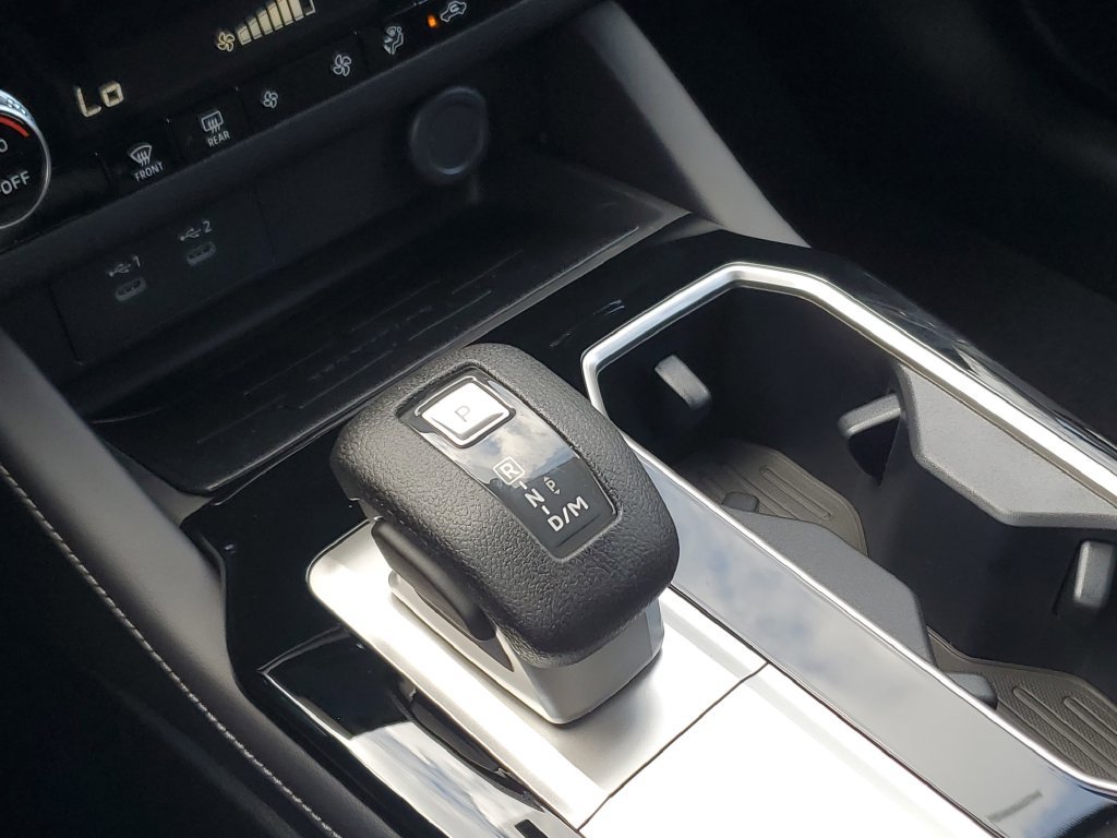 New 2026 Mitsubishi Outlander ES FWD image 30