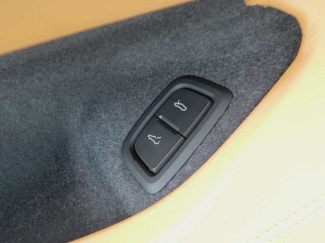 New 2026 Chevrolet Corvette Stingray Premium Conv w/ Z51 Performance Package image 18