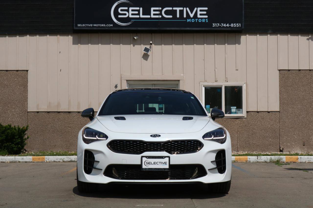 Used 2020 Kia Stinger GT2 AWD/4WD image 4