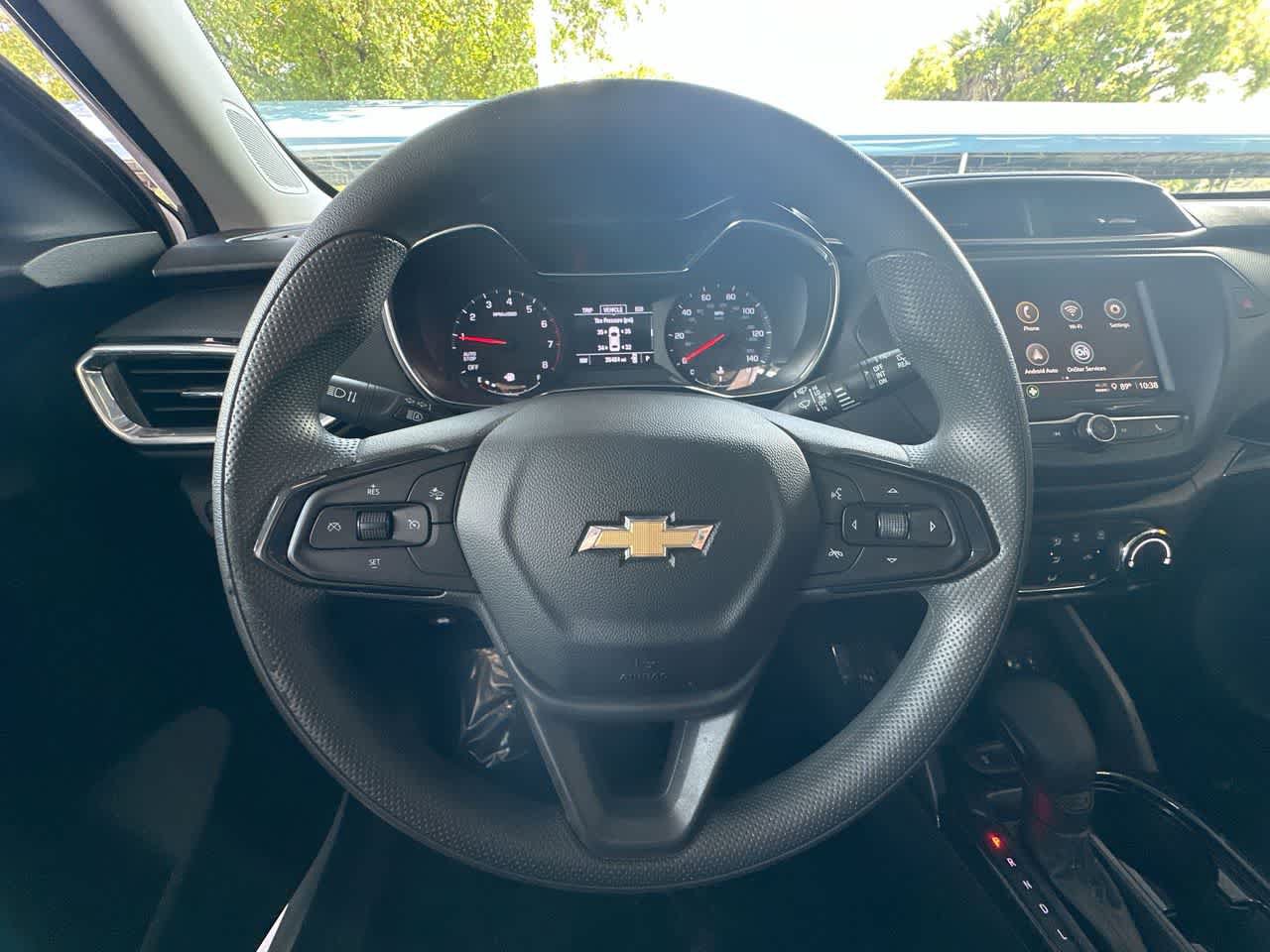 Used 2023 Chevrolet TrailBlazer LT FWD image 15