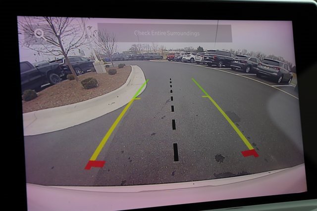 Used 2024 Jeep Compass Limited image 31