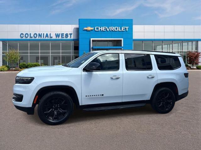 Used 2023 Jeep Wagoneer Series II AWD/4WD image 10