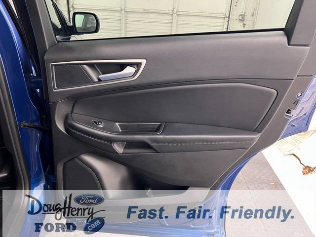 Used 2024 Ford Edge SEL image 34