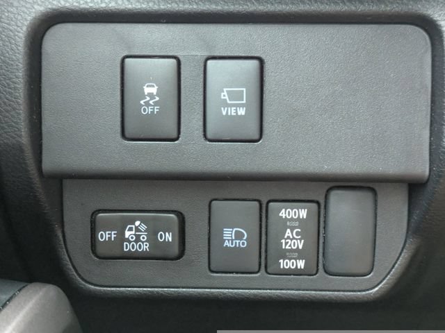 Used 2023 Toyota Tacoma Limited w/ Nightshade Package RWD image 28