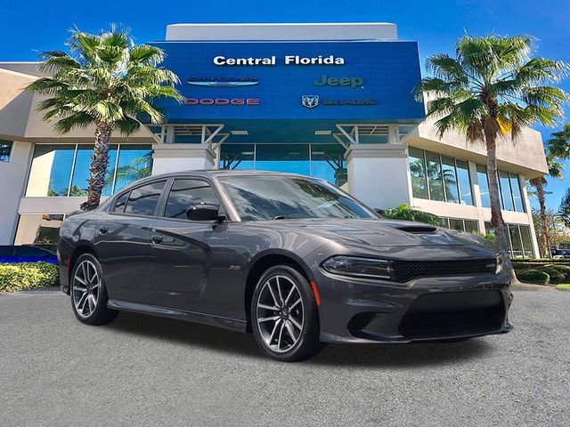 Used 2023 Dodge Charger R/T w/ Navigation & Travel Group image 2