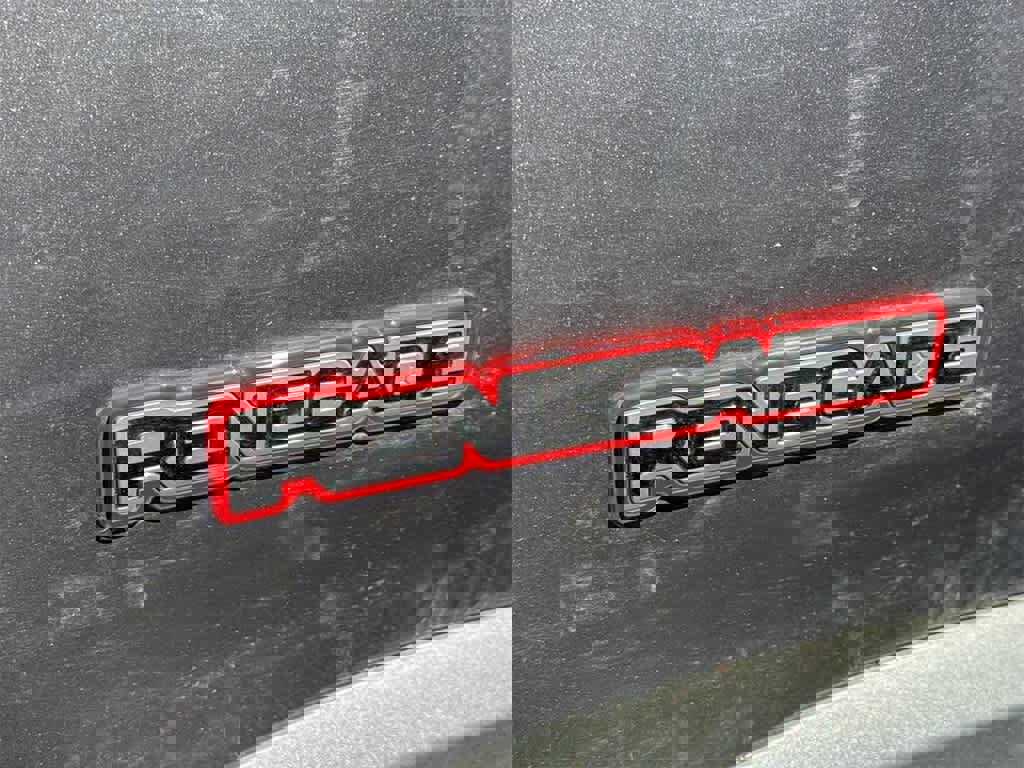 Used 2021 Jeep Renegade Trailhawk w/ Trailer Tow Group image 9