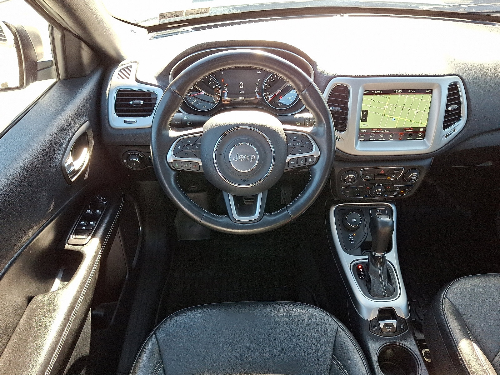 Used 2021 Jeep Compass Latitude w/ Sun and Sound Group image 13