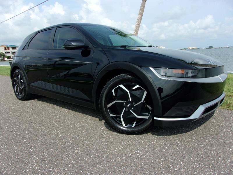 Used 2022 Hyundai Ioniq 5 SEL w/ Cargo Package RWD image 2