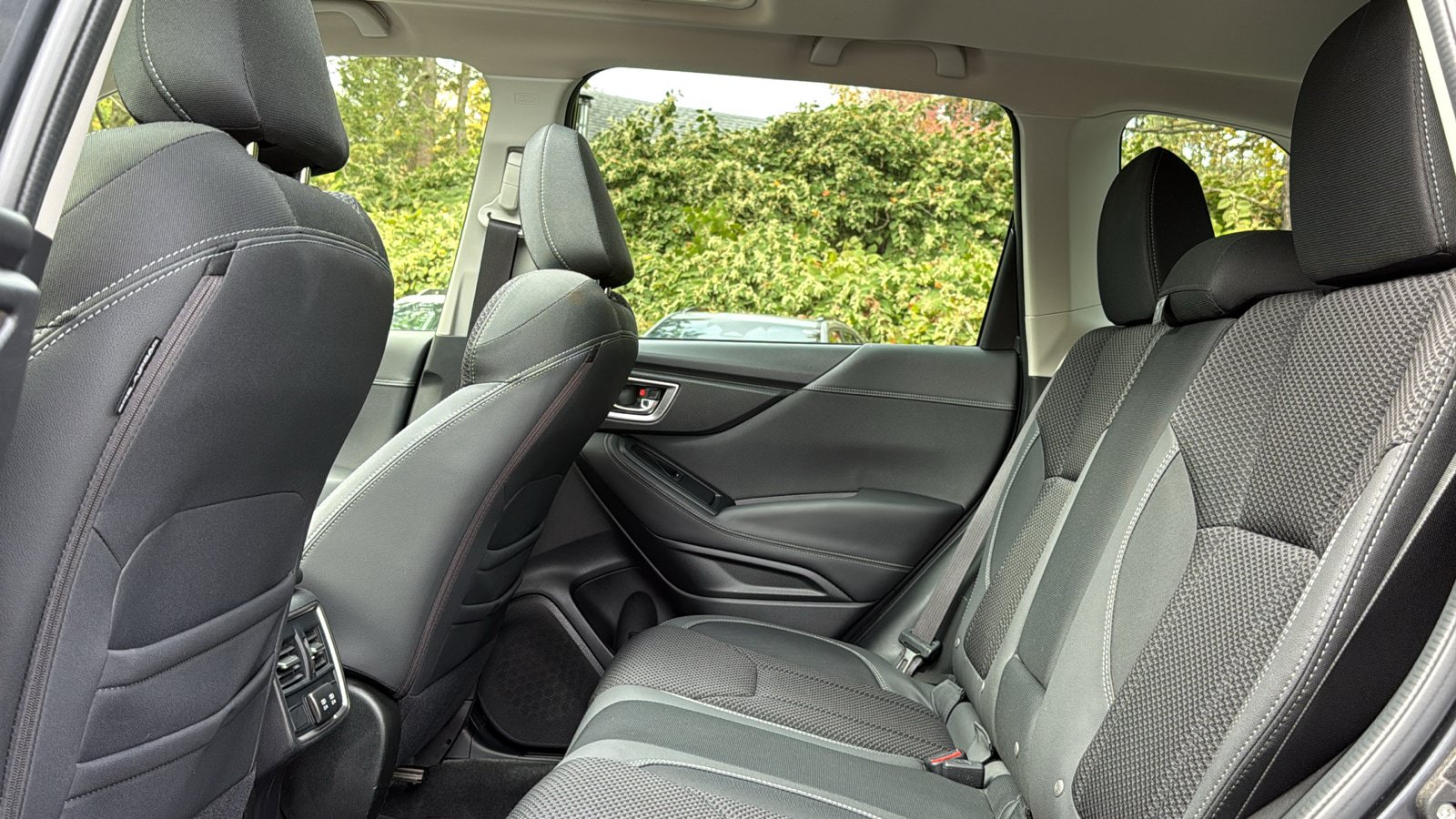 Certified 2023 Subaru Forester Premium AWD/4WD image 22