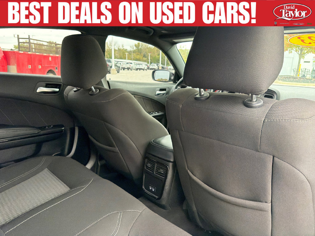 Used 2023 Dodge Charger SXT w/ Blacktop Package AWD/4WD image 33