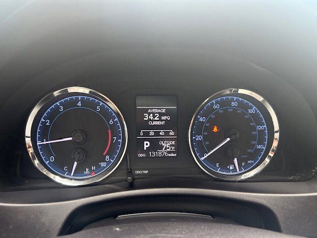 Used 2019 Toyota Corolla LE FWD image 17