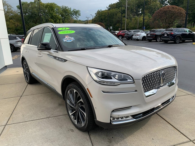 Certified 2024 Lincoln Aviator Reserve w/ Equipment Group 201A AWD/4WD image 9