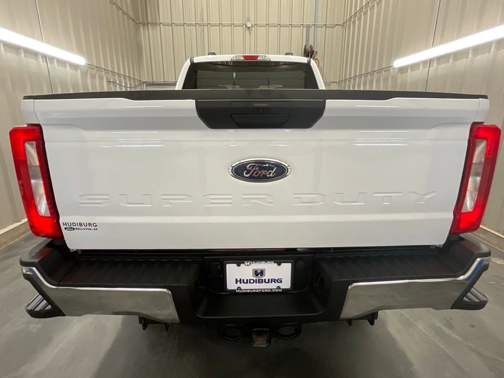 Used 2025 Ford F250 XLT w/ FX4 Off-Road Package image 21