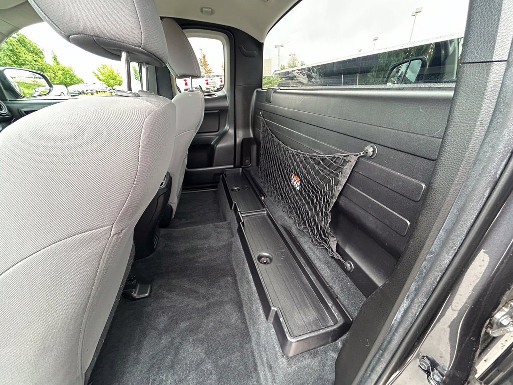 Used 2021 Toyota Tacoma SR AWD/4WD image 27
