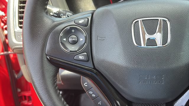 Used 2020 Honda HR-V Touring image 12