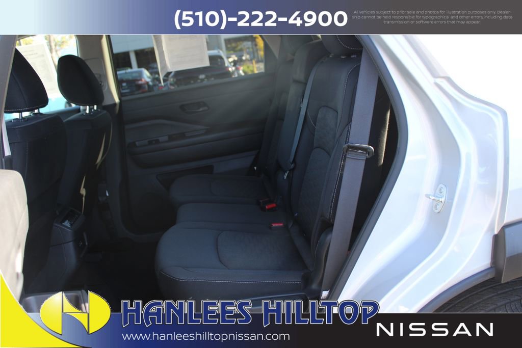 Certified 2024 Nissan Pathfinder SV image 15