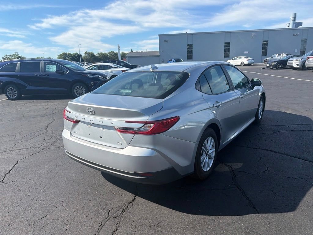 Used 2026 Toyota Camry LE FWD image 6