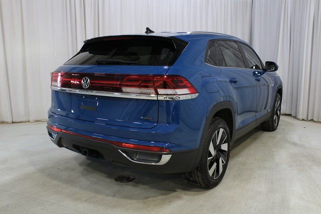Used 2025 Volkswagen Atlas Cross Sport SE image 25