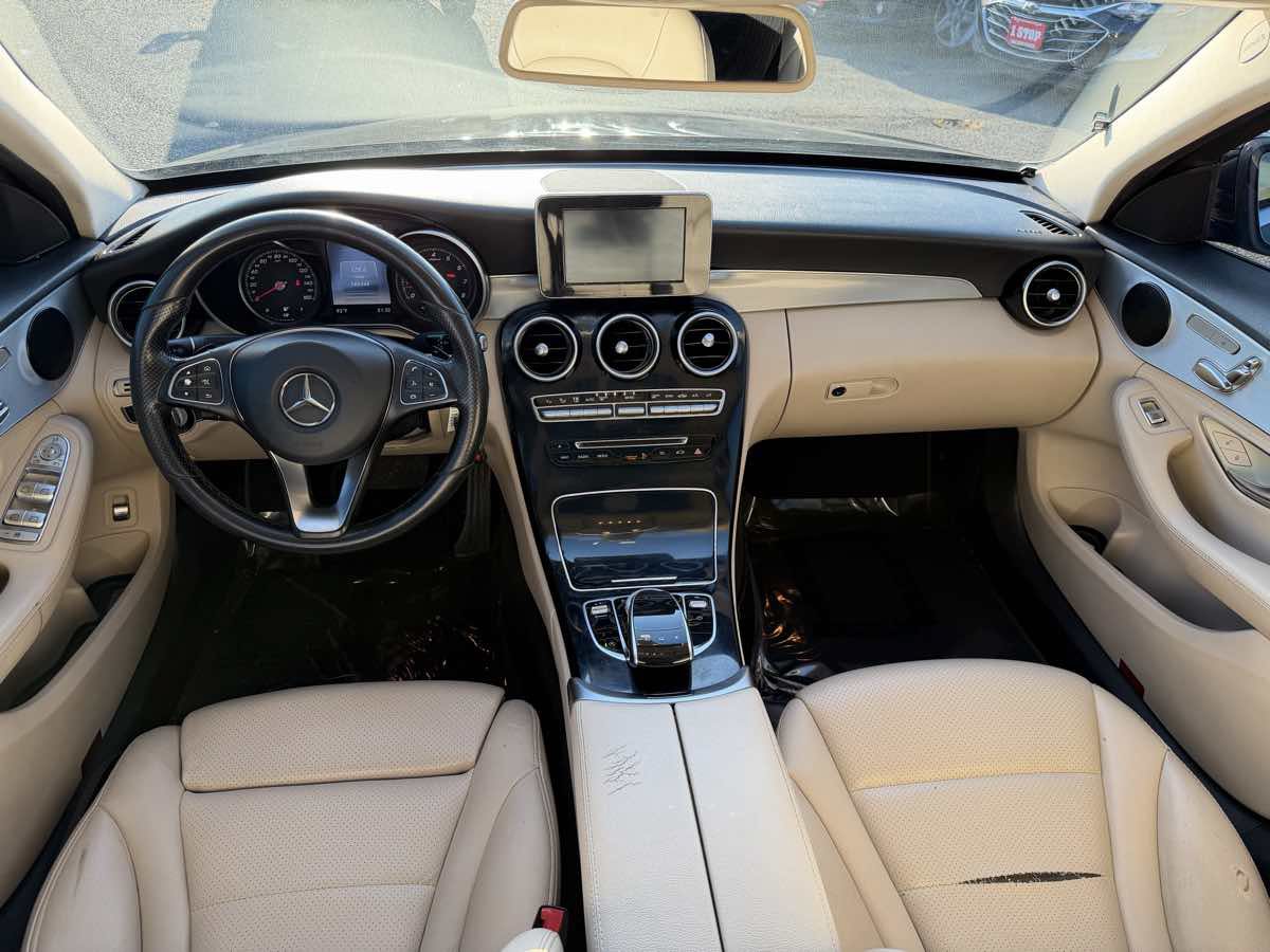 Used 2016 Mercedes-Benz C 300 4MATIC Sedan image 12