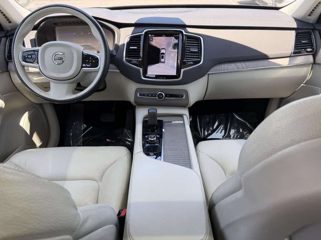 Used 2023 Volvo XC90 B6 Plus w/ Protection Package Premier AWD/4WD image 2