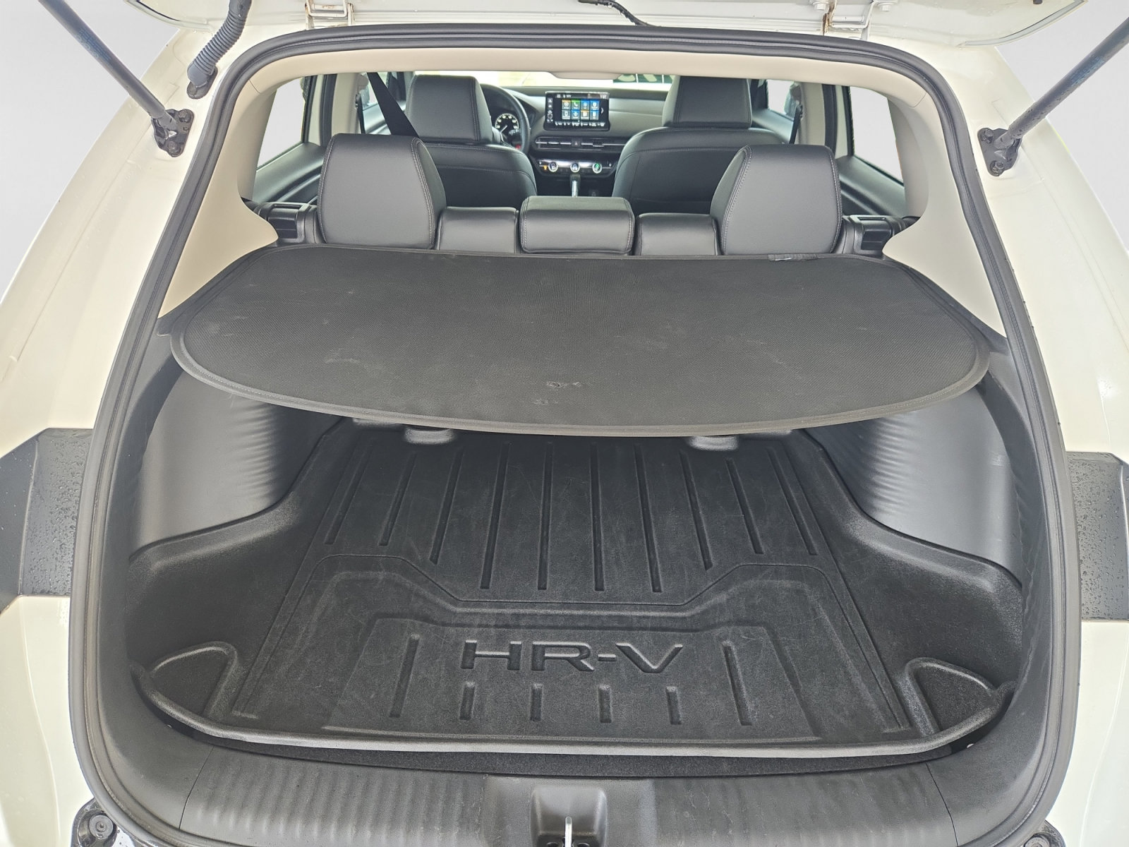 Used 2025 Honda HR-V EX-L image 18