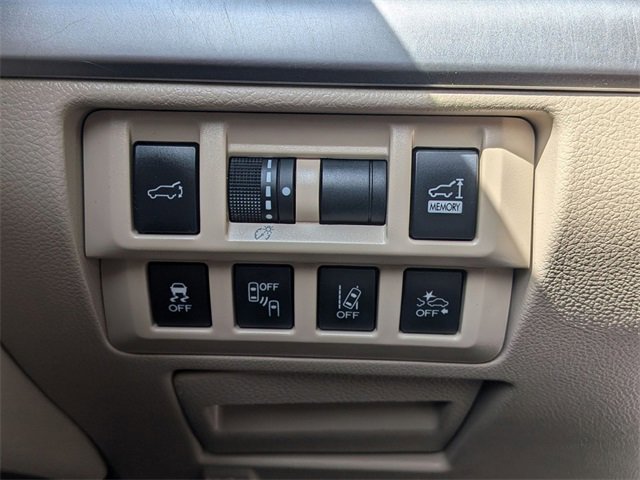 Used 2018 Subaru Outback 3.6R Limited image 23