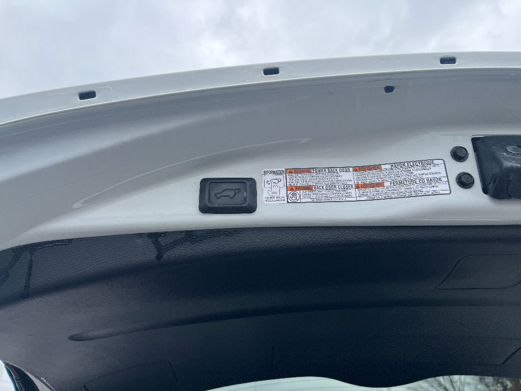 Used 2018 Toyota RAV4 XLE image 12