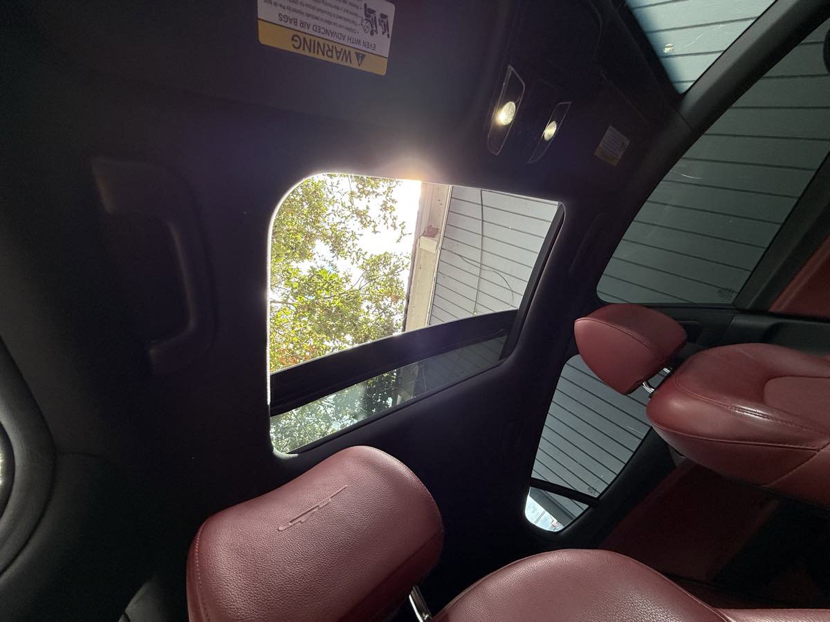 Used 2018 Kia Stinger GT1 image 24