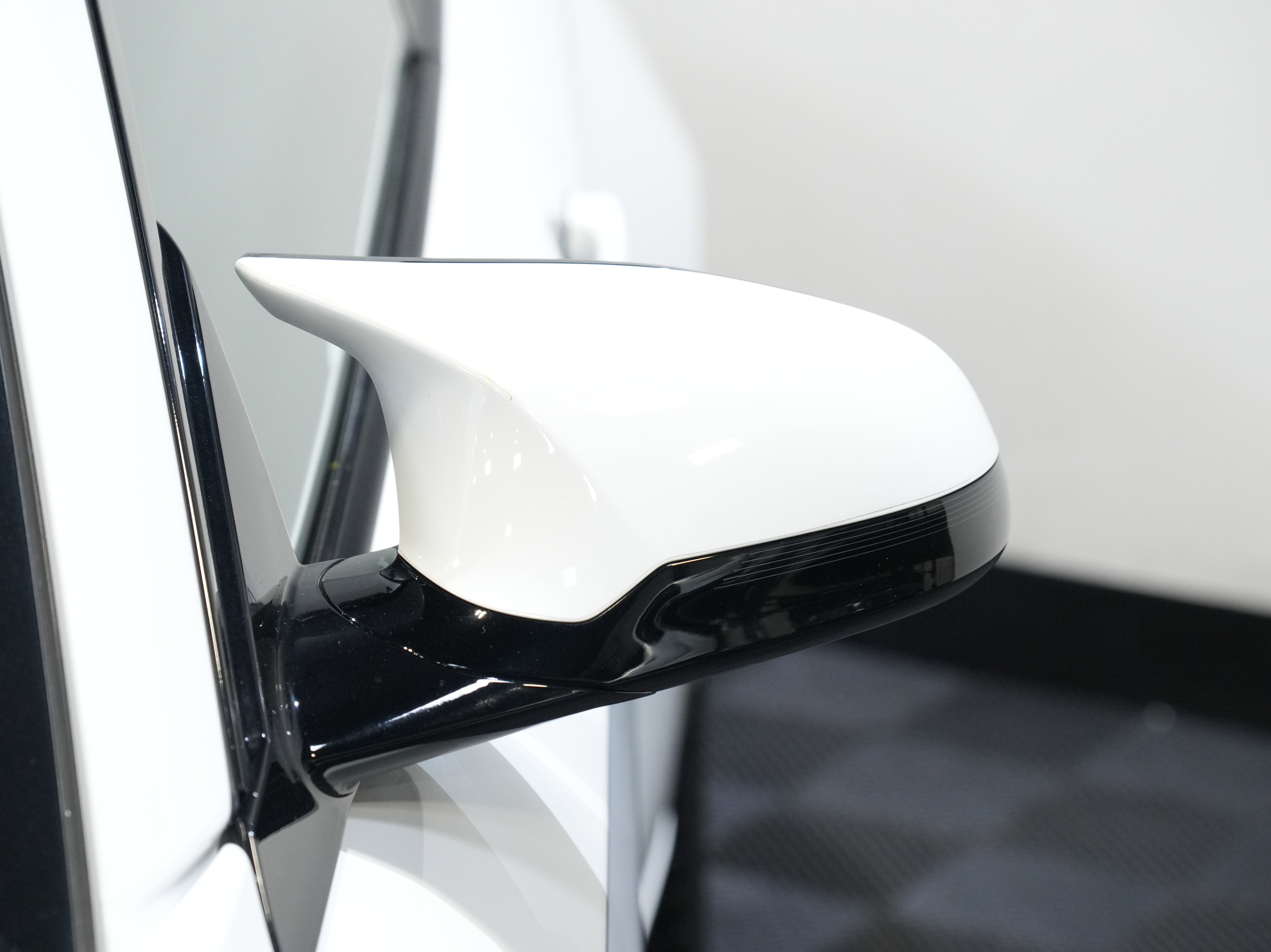 Used 2020 BMW M2 Competition w/ Executive Package image 11