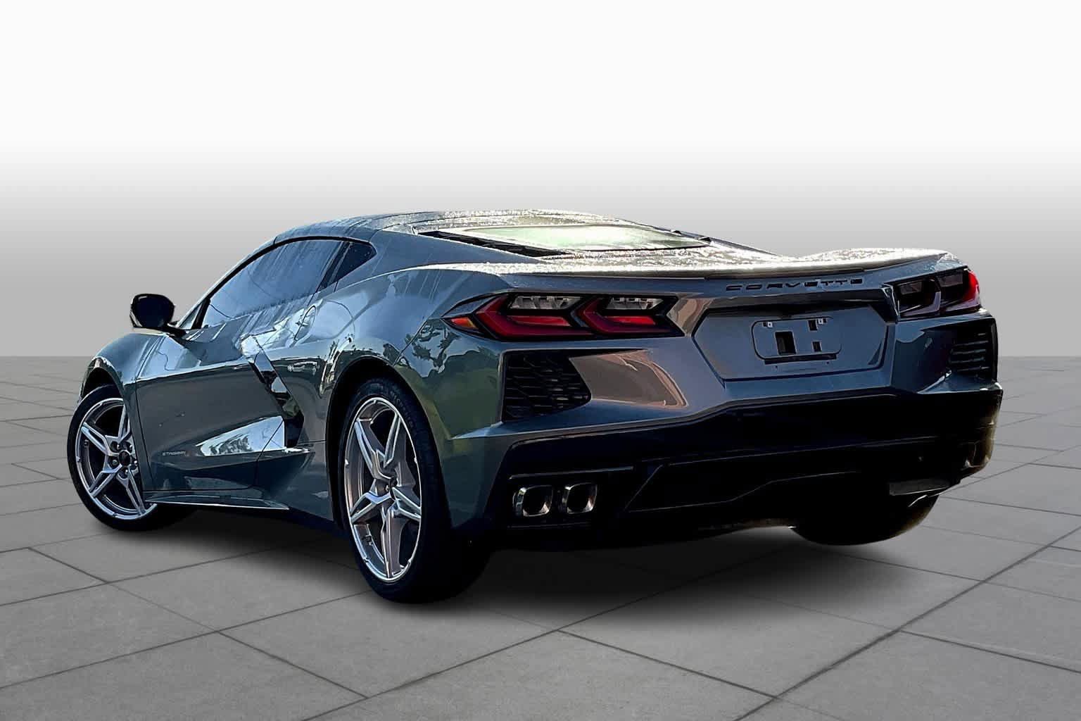 Used 2022 Chevrolet Corvette Stingray Coupe RWD image 13