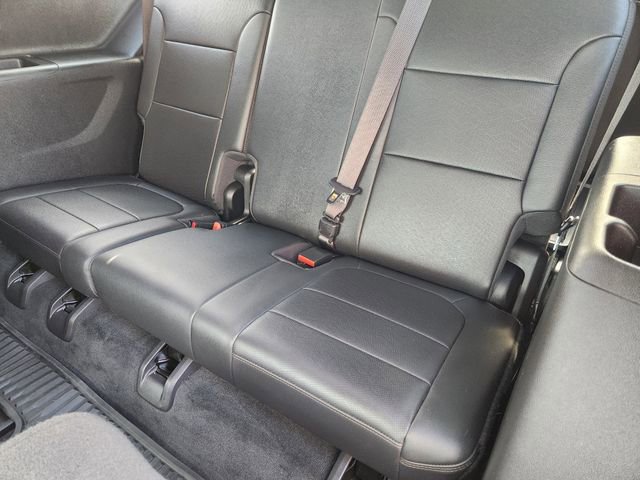 Used 2022 Chevrolet Traverse High Country AWD/4WD image 32