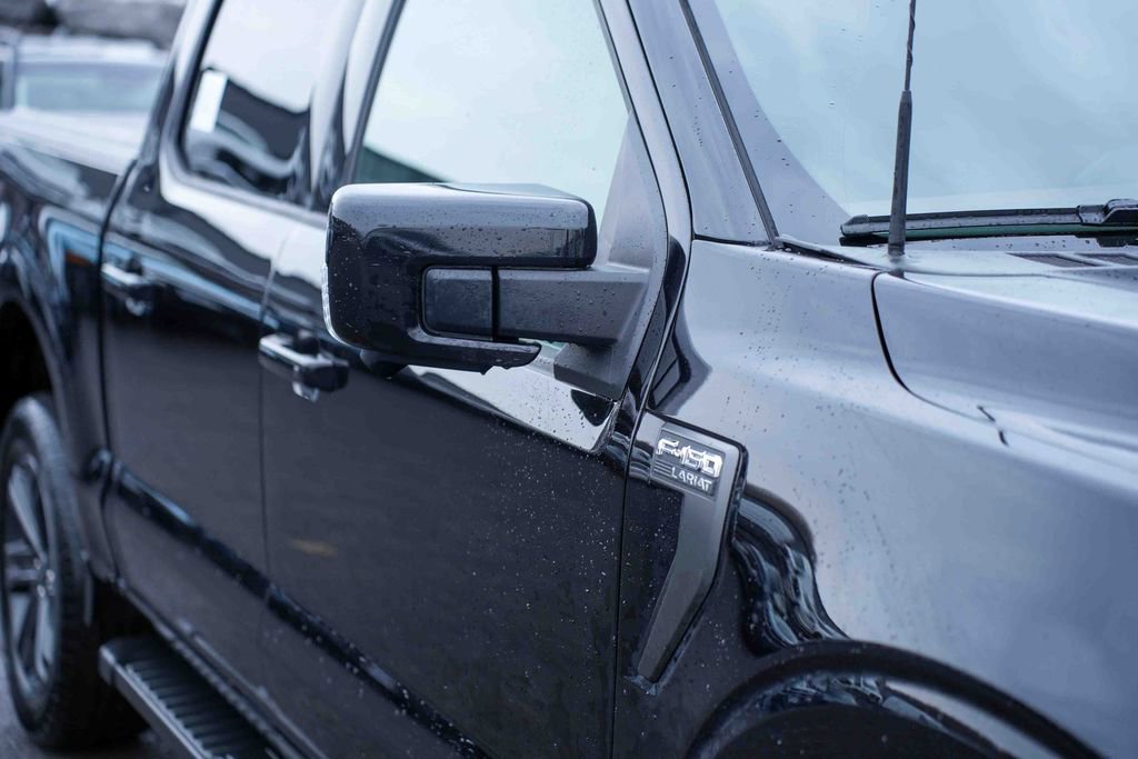 Used 2023 Ford F150 Lariat w/ Equipment Group 502A High image 9
