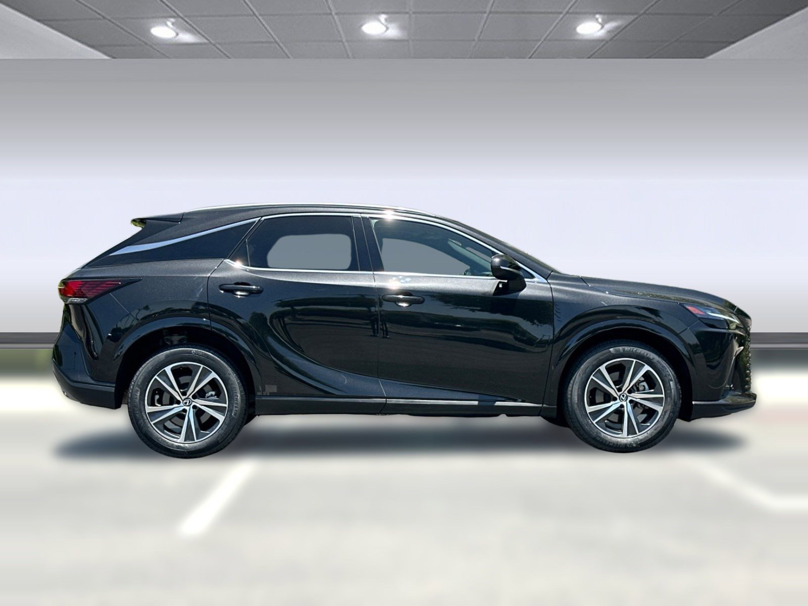 Certified 2024 Lexus RX 350 FWD w/ Technology Package image 7
