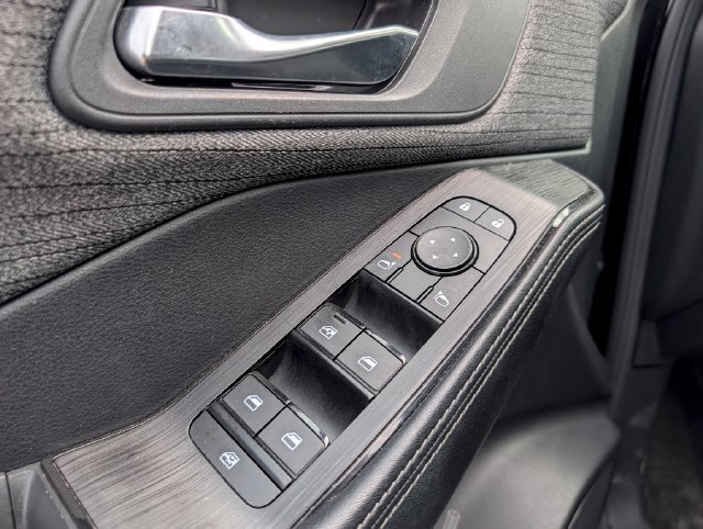 Used 2023 Nissan Rogue SV AWD/4WD image 11