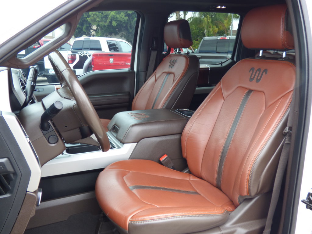 Used 2021 Ford F350 King Ranch w/ King Ranch Ultimate Package AWD/4WD image 25