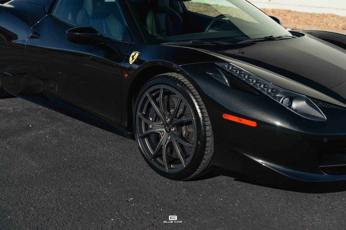 Used 2014 Ferrari 458 Spider image 14