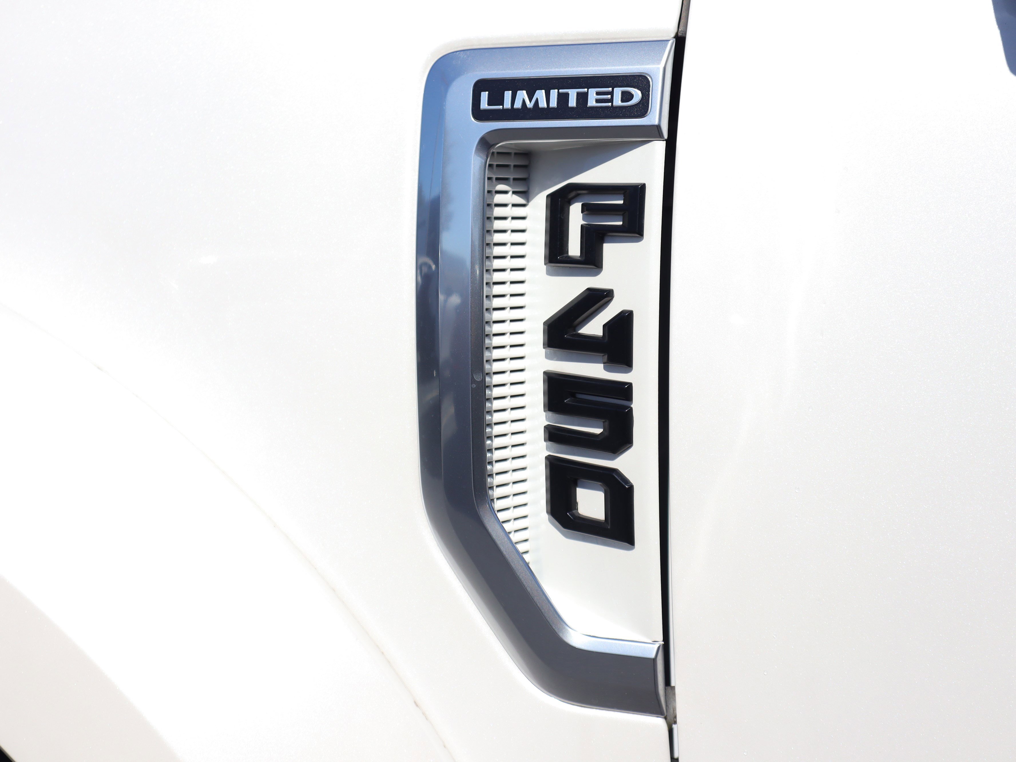 Used 2019 Ford F450 Limited image 38