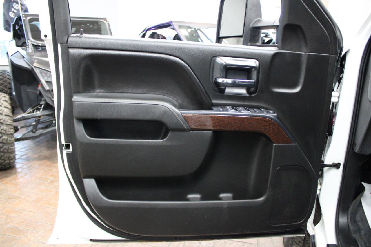 Used 2015 GMC Sierra 2500 SLE w/ SLE Preferred Package image 13