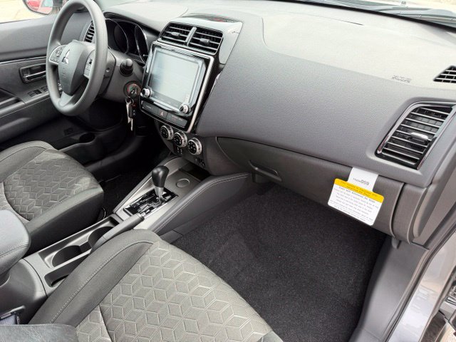 New 2027 Mitsubishi Outlander Sport ES FWD image 9
