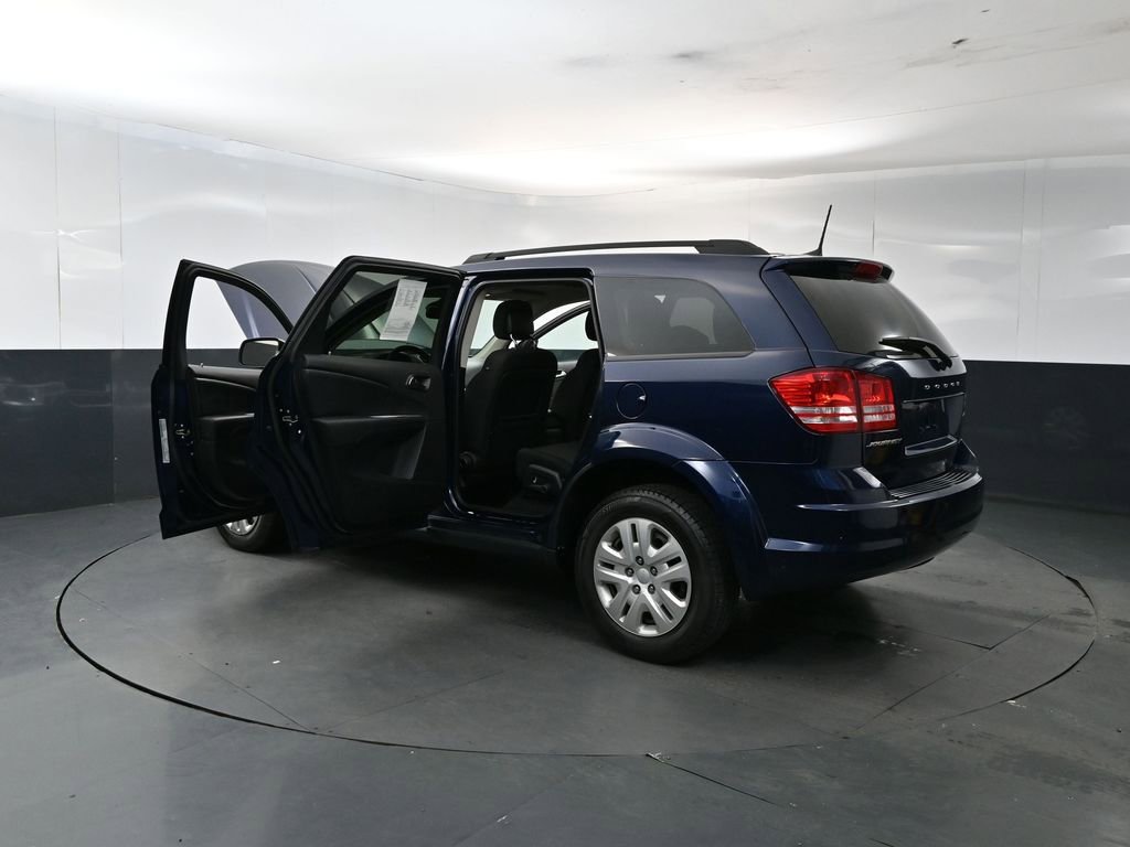 Used 2020 Dodge Journey SE w/ SE Popular Equipment Group FWD image 28