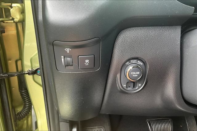 Used 2011 Kia Soul + w/ Audio Pkg FWD image 13