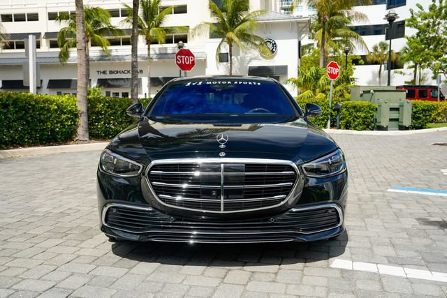 Used 2021 Mercedes-Benz S 580 4MATIC Sedan image 4