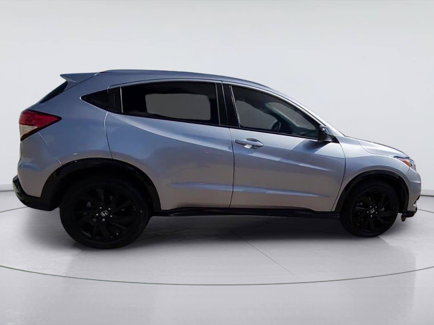 Used 2022 Honda HR-V Sport image 9